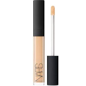 NARS Radiant Creamy Concealer with Hydrating Medium Coverage Madeleine Light 2.3